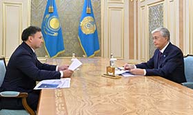 ГЛАВА ГОСУДАРСТВА ПРИНЯЛ ПРЕДСЕДАТЕЛЯ ПРАВЛЕНИЯ АО НК «КАЗМУНАЙГАЗ» АСХАТА ХАСЕНОВА